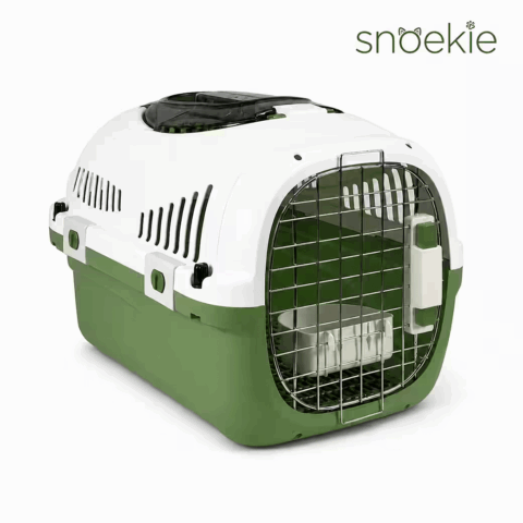17a2b0e2-85f4-4045-b17b-a212ca1092ac_1040x1040.png SNOEKIE Haustier Transportbox für Katzen & kleine Hunde – Robuste Tierbox mit aufklappbarer Dachöffnung am Tragegriff, Sichere Metalltür, Leicht & Stabil, Ideal für Auto, Reisen & Tierarzt Grün