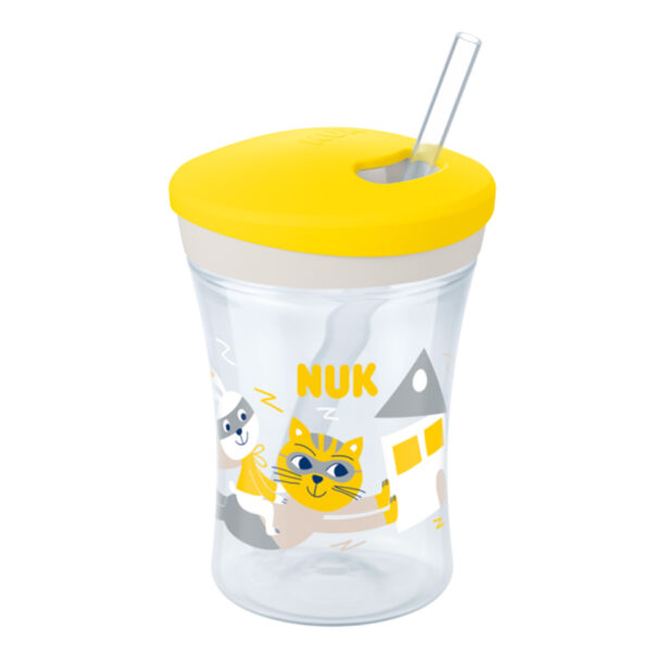 NUK Action Cup 230ml mit Trinkhalm