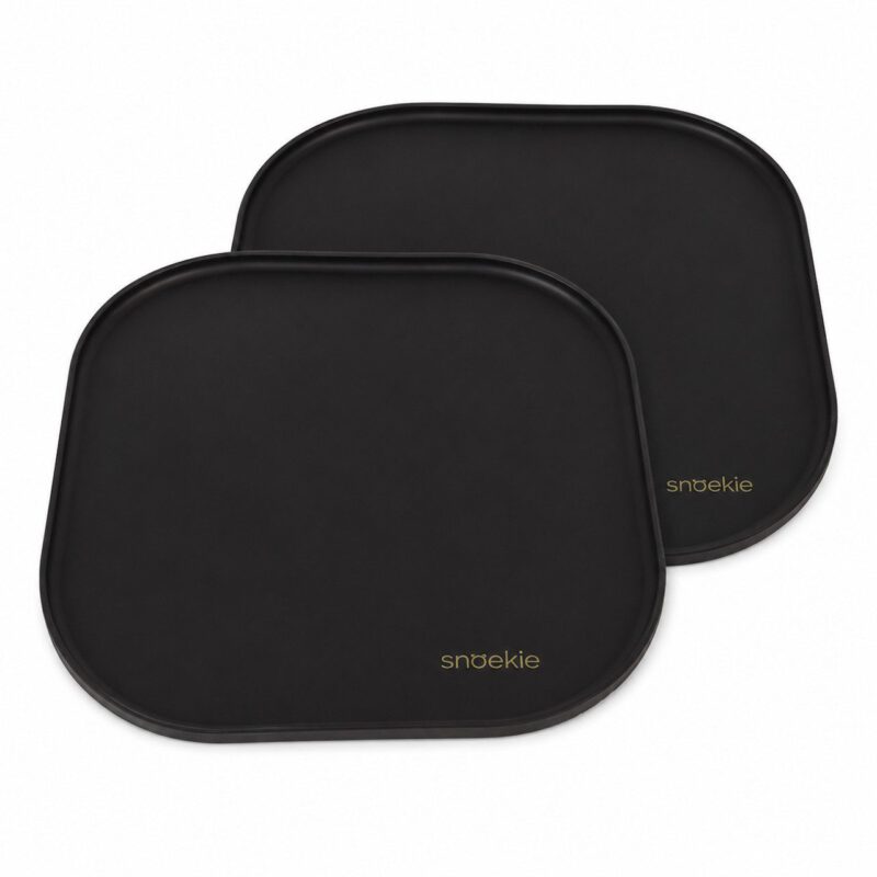 Snoekie Napfunterlage für Hunde & Katze, 26x26 cm, Unterlage für Näpfe, rutschfeste Futterunterlage aus Silikon, Wasserdicht, Rechteckig, Runde Ecken, schwarz