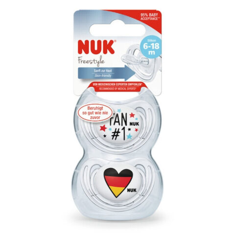 NUK Fussball Herz Schnuller 6-18