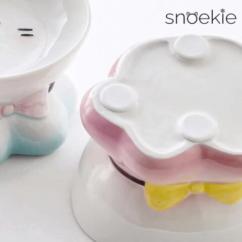 snoekie Keramik Katzennapf mit Katzenmotiv – Erhöhter Futternapf & Wassernapf für Katzen, Rutschfester Standfuß, Spülmaschinengeeignet, Niedliches Design